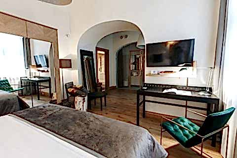 Планировка номера категории Junior Suite  в отеле Dome в СтаройРиге